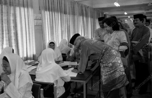TG24_19032015_AGONG_KOLEJ
