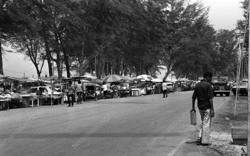 TG28_14012015_PESTA_PANTAI