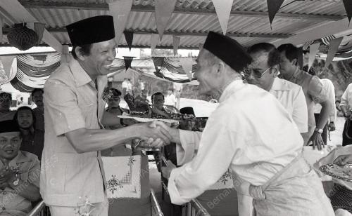 SEKOLAH