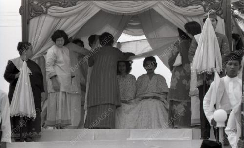 ISTIADAT BERSIRAM DAN SANTAP