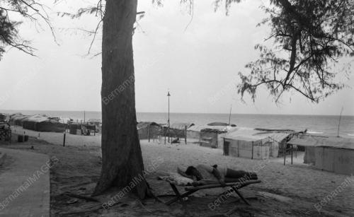 TG35_14012015_PESTA_PANTAI