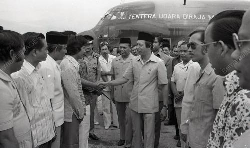 SEKOLAH