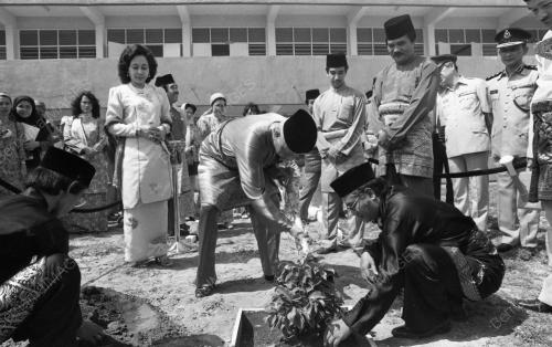 TG42_19032015_AGONG_KOLEJ