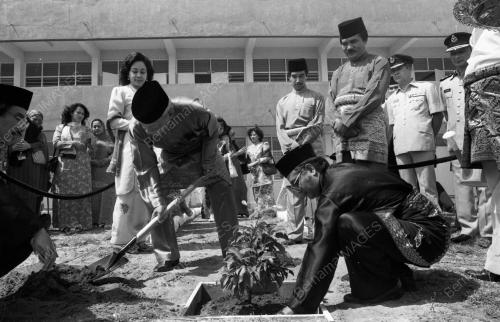 TG43_19032015_AGONG_KOLEJ