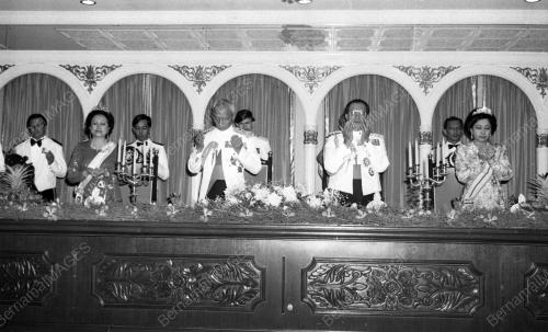 TG58_19032015_AGONG_LAWAT