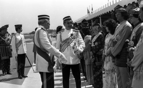 TG70_19032015_AGONG_LAWAT