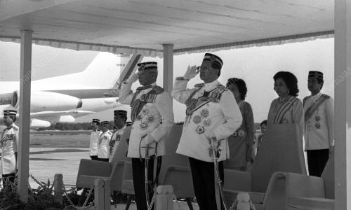 TG72_19032015_AGONG_LAWAT