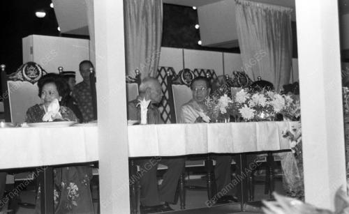 TG87_19032015_AGONG_LAWAT