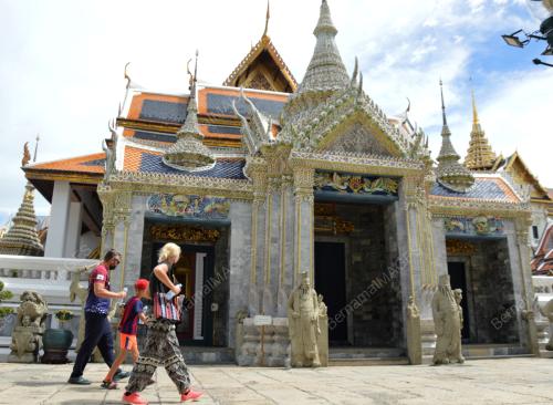 TOURIST IN BANGKOK