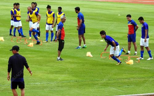THA01_08112017_LATIHAN