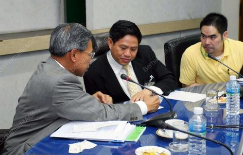 MUSTAPA MOHAMED