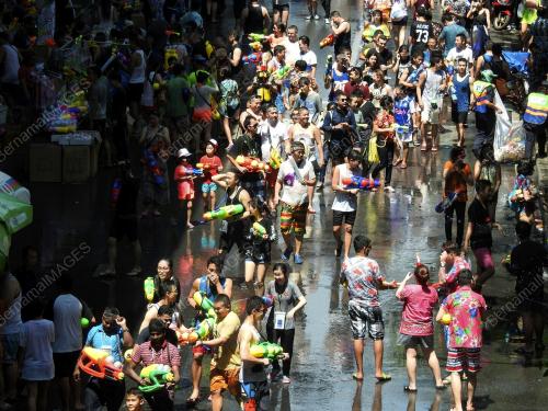 THA01_13042017_SONGKRAN