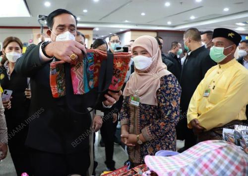 PRAYUTH CHAN O-CHA