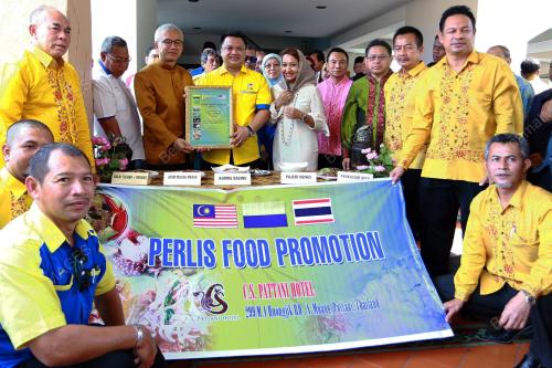 THA01_16022014_LAWATAN_PATTANI