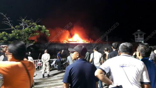 THA01_16072016_TERBAKAR