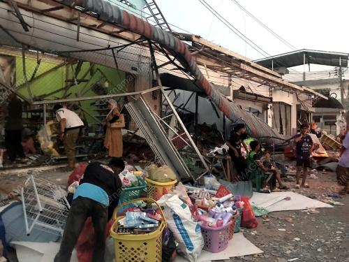 FIRECRACKERS WAREHOUSE EXPLOSION