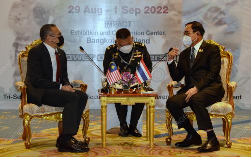 DATUK SERI HISHAMMUDDIN HUSSEIN