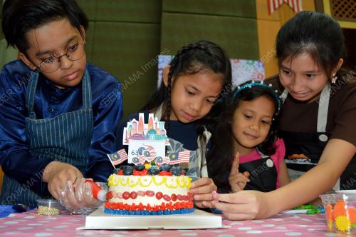 THA01_30082020_MERDEKA