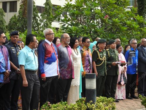 THA01_31082018_RAKYAT