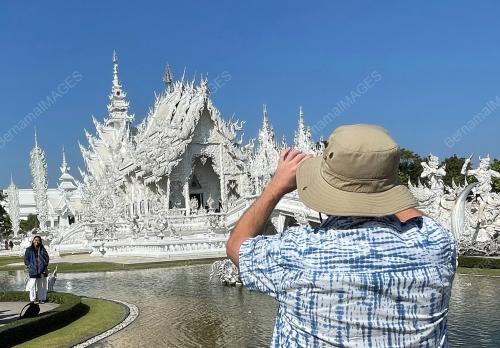 WHITE TEMPLE