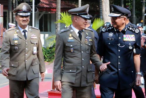 THA02_02032018_POLIS_THAI