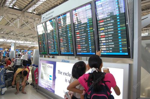 TERBANG ANTARABANGSA SUVARNABHUMI