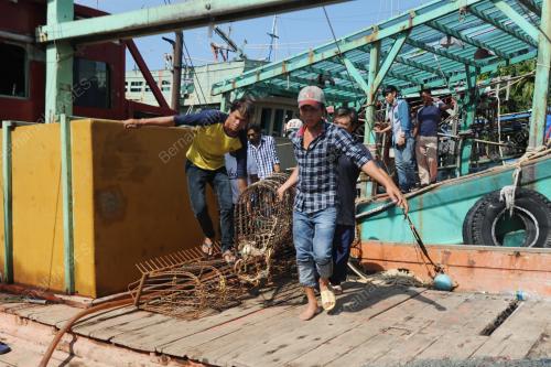 THA02_10102015_VIETNAM