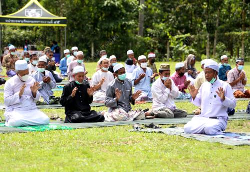SOLAT HAJAT