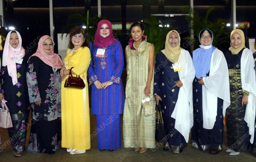 DATUK SERI RINA MOHD HARUN