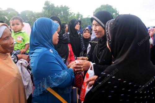 THA02_27082014_HAJI