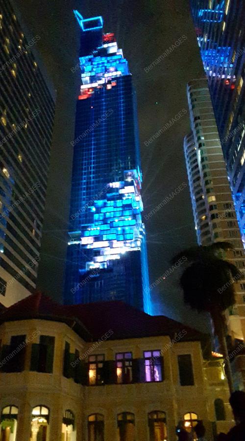 THA02_30082016_MAHANAKHON
