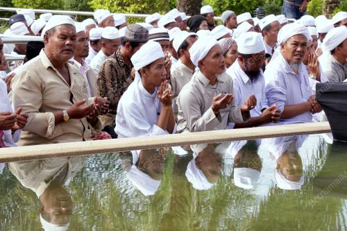 THA03_01062016_SOLAT_HAJAT