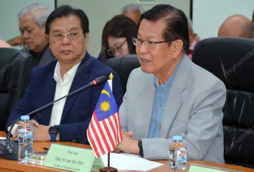 DATUK SERI LEE KIM SHIN