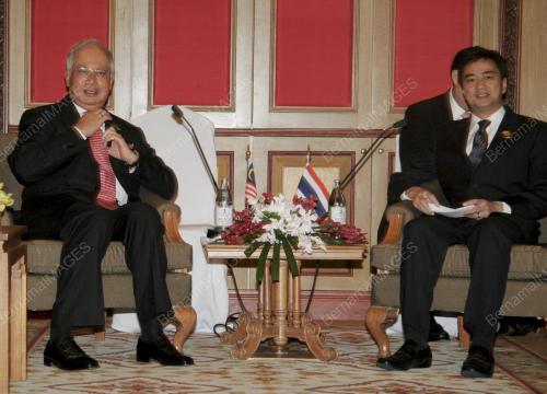 MOHD NAJIB TUN ABDUL RAZAK
