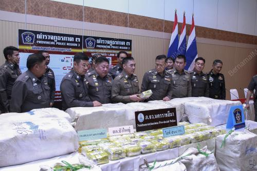 THA03_22102017_THAI_DADAH