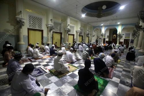 TERAWIH DI PATTANI