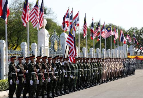 LAWATAN PM KE THAILAND