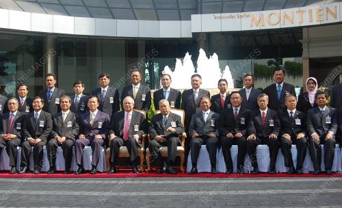 MOHD NAJIB TUN ABDUL RAZAK