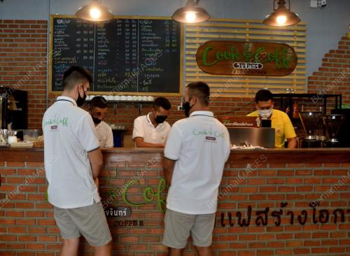 PRISION THEMED CAFE