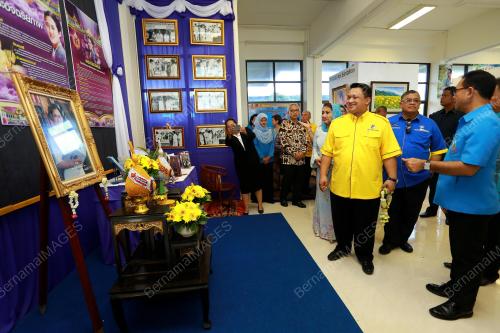 THA04_16022014_LAWATAN_PATTANI