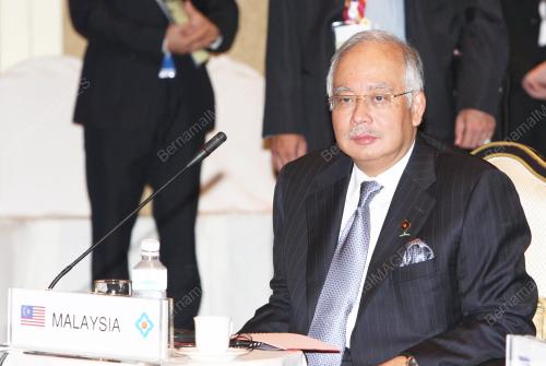 SIDANG KEMUNCAK ASIA KE-15