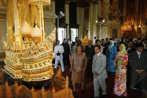 TUANKU MIZAN ZAINAL ABIDIN