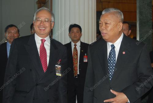 MOHD NAJIB TUN ABDUL RAZAK