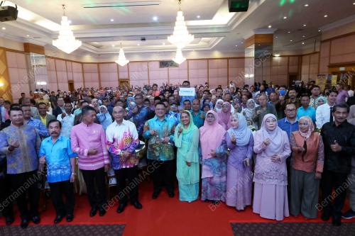 TUANKU SYED FAIZUDDIN PUTRA JAMALULLAIL