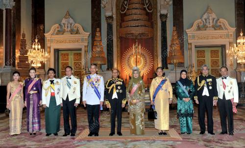 THA07_03092013_AGONG