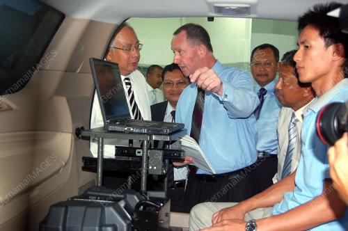 MOHD NAJIB TUN ABDUL RAZAK