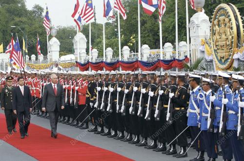 MOHD NAJIB TUN ABDUL RAZAK