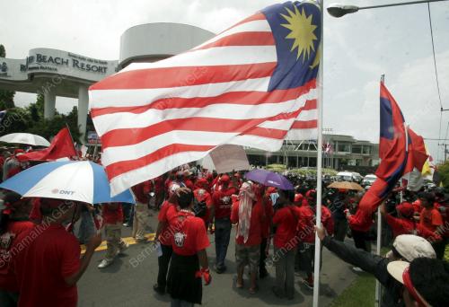 DEMONSTRASI PENUNJUK PERASAAN