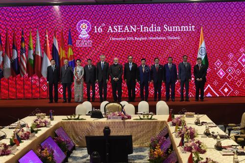 THA10_03112019_PM-ASEAN_SUMMIT