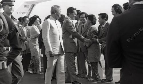 MAHATHIR MOHAMAD